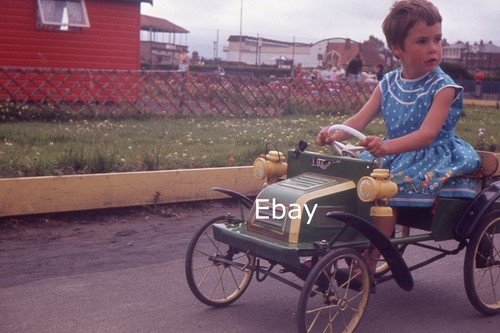35mm slide young girl in - -,