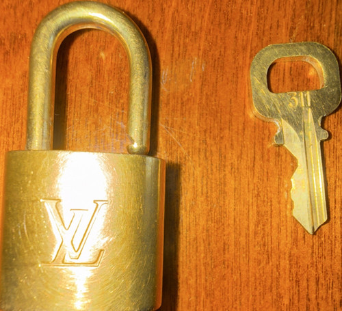 Louis vuitton gold padlock - vuitton,