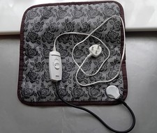 Small Pet Electric Heating Pad Mat 45cm x 45cm Low/High Switch Wipeable Foldable