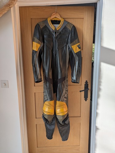 Full suit triumph motorcycle - suit,