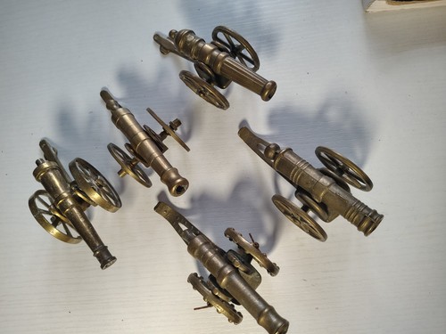 Vintage brass small - 5, x