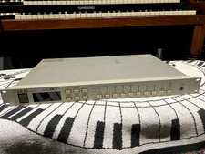 Akai ME80P Programmable Midi Patch Bay working order used in rack in studio