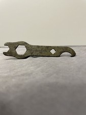 Old tool wrench for torpedo - old,
