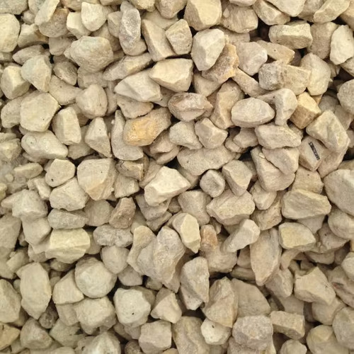 Buff cotswold chippings - cotswold,