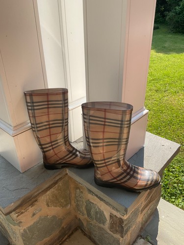 Vintage burberry rain - burberry, boots