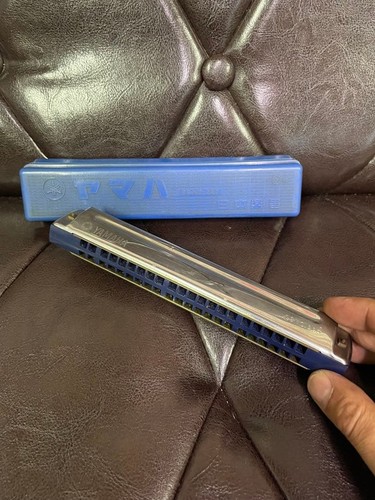 Yamaha harmonica blue - harmonica, with