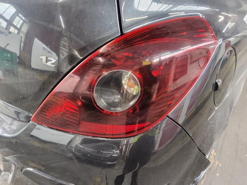 Tail light vauxhall corsa - vauxhall,