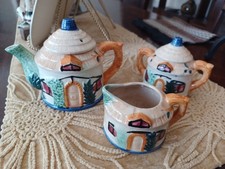 Vintage Cottage Ware Teapot