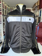 WEST HAM UTD. VINTAGE. OFFICIAL MERCHANDISE TRACK TOP. SIZE UK. XL