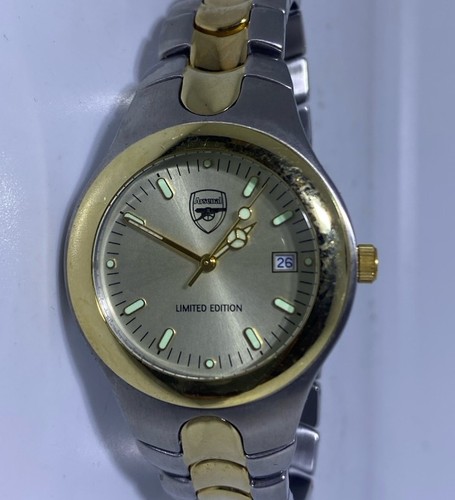 Arsenal watch two - two, all