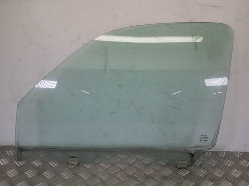 Nissan micra k11 door window - nissan,