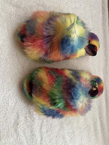 Ugg slippers - ugg,