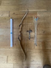 Samick Polaris Recurve Bow 58 + Sight Targets and Arrows. Great Condition