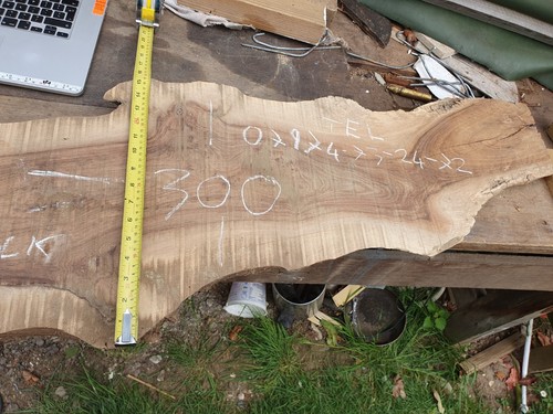 English walnut solid wood - solid,