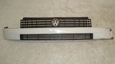 VOLKSWAGEN TRANSPORTER T4 (1993) FRONT GRILL IN WHITE (DAMAGE) 701