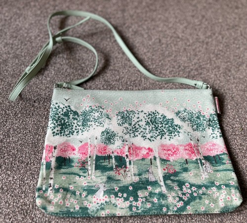 Cath kidston zipped clutch bag - cath,