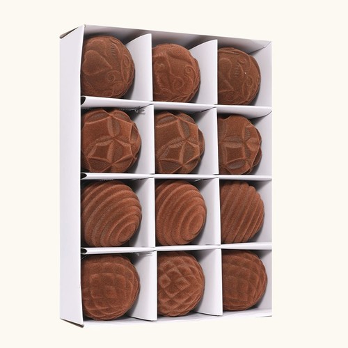 12x velvet christmas baubles - velvet,