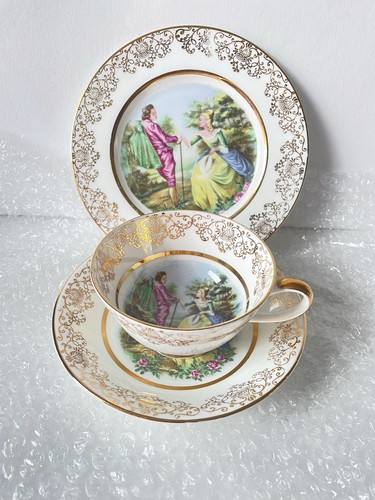 Vintage trio newton fine - vintage, of