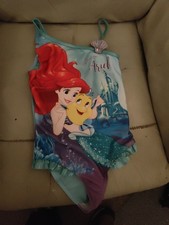 Disney Princess Ariel Swimming