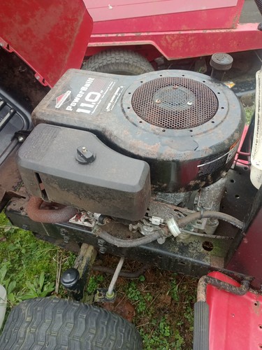 Briggs and stratton 11hp - and,