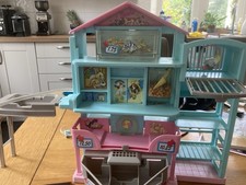 Barbie 2002 Posh Pets Sweet Sounds Pet Center Shop Playset Mattel