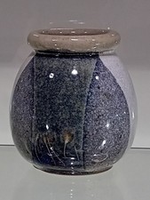 SMALL STUDIO POTTERY VASE /