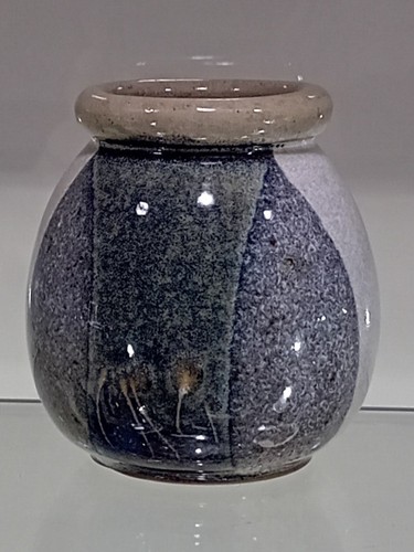 Small studio pottery vase - small,