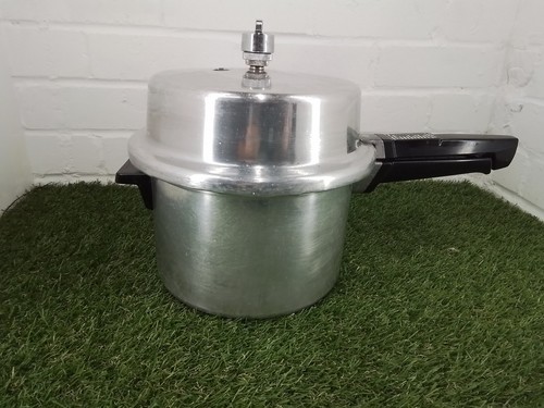 Prestige pressure cooker - prestige,