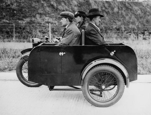 British motorcycle for spanish - for,