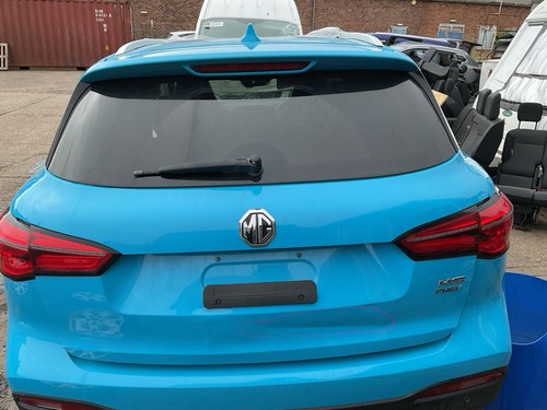 Breaking rear tailgate - mg, hs