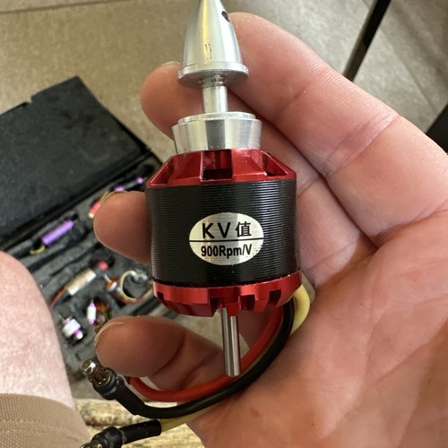900rpm outrunner brushless - 900rpm/v,
