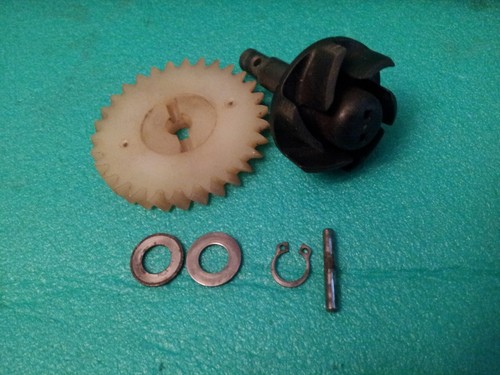 2000 aprilia water pump - rs,