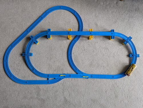 Tomy trackmaster track bundle - tomy,