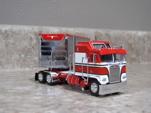Dcp red white - red, black