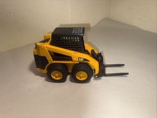 Bruder 1:16 02481 CAT Skid