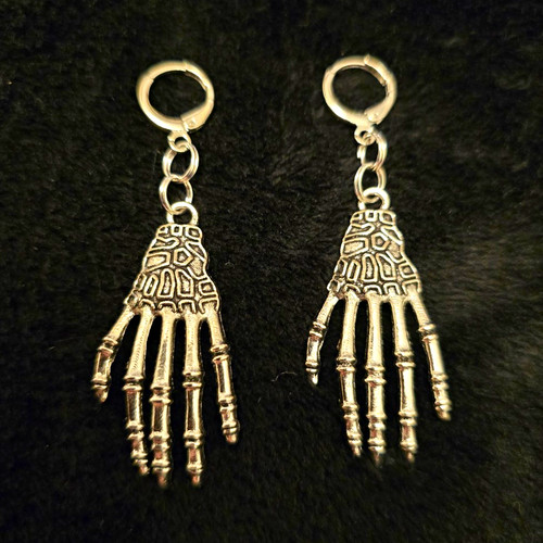 Skeleton hand dangle - skeleton,