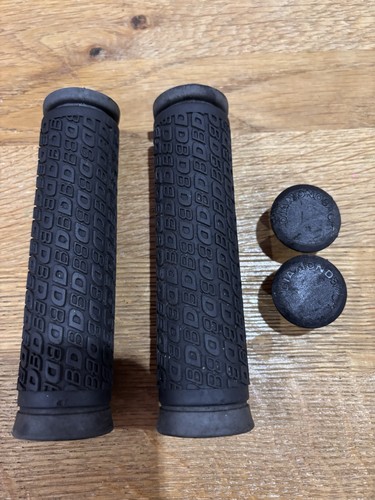Diamondback mtb grips - diamondback,