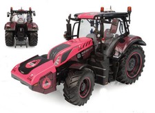 Universal Hobbies Tractor New