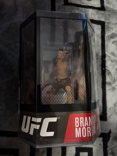 Brandon moreno ufc - brandon, statue