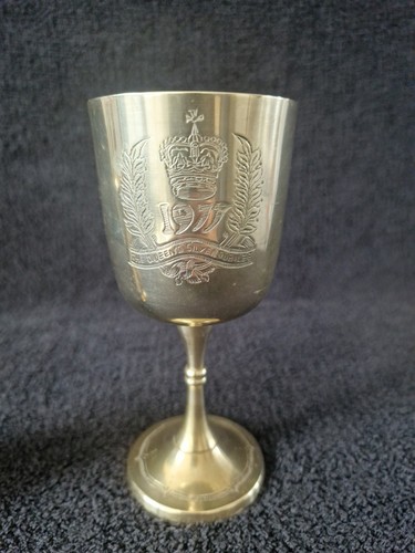 Vintage 1977 queens jubilee - queens,