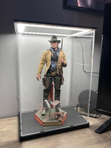 Action figure display - display, 16"