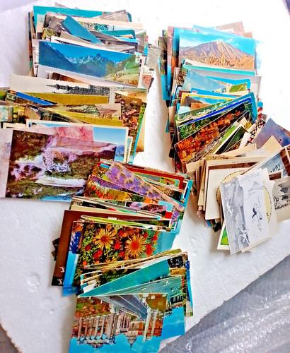Job lot 350 world - lot, of