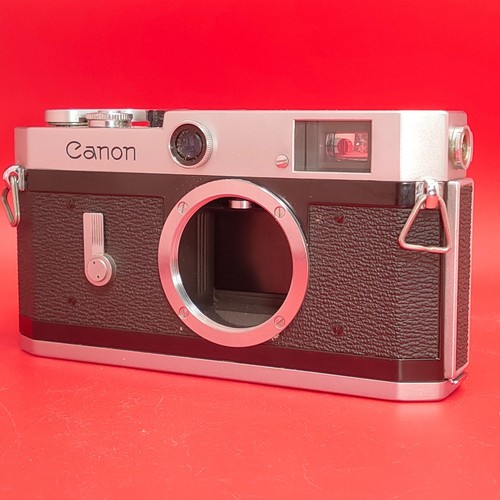 Near mint canon p - canon,