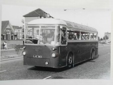 LONDON TRANSPORT BUS - RFW 8
