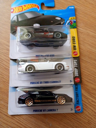 Hot wheels bundle different - hot,