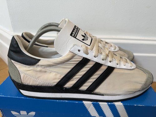Adidas country uk10 2016 - country,