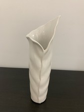 The Vintage Garden Room lily