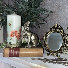 Hare Rabbit Ornament Statue