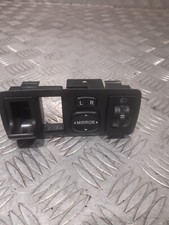 2005 TOYOTA AVENSIS HEADLIGHT