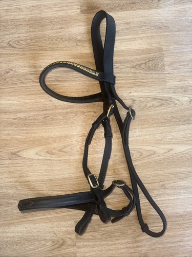 Black brass clencher - brass, inhand
